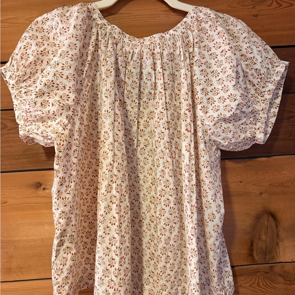 Floral Doen Puff Sleeve Blouse - Picture 4 of 4